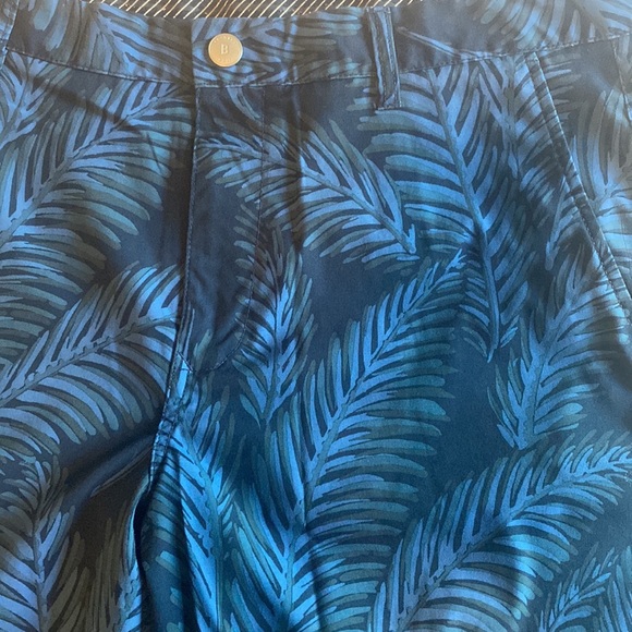 Bonobos Golf Highland Short - Palm print - Sz 36x10 - Picture 2 of 4
